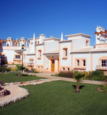 בודנס Quinta Da Encosta Velha - Santo Antonio, Villas, Golf & Spa מראה חיצוני תמונה